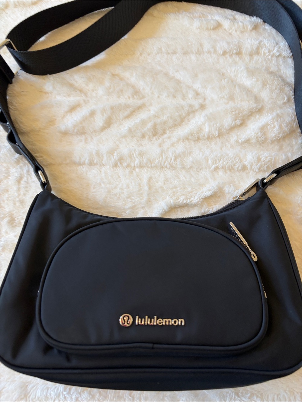 lululemon athletica Black Shoulder Bag with Front Zip Pocket